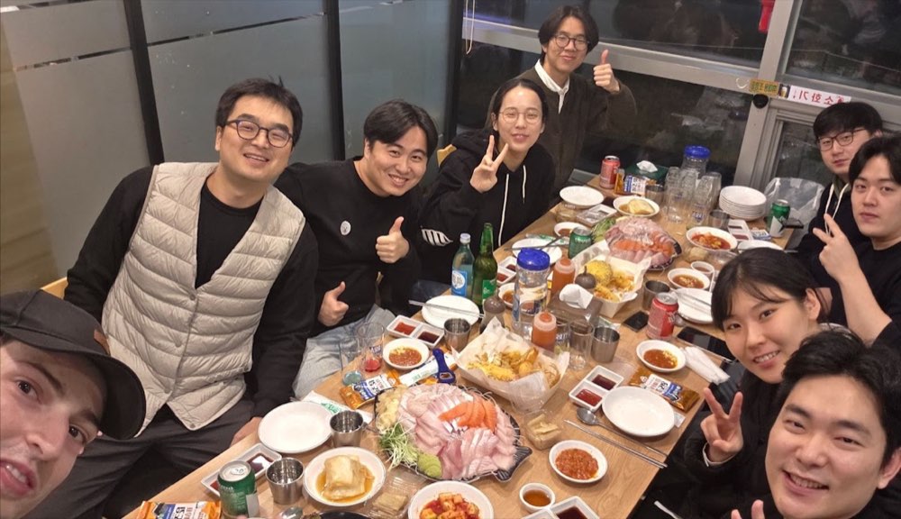 Fall-semester lab dinner 🍀