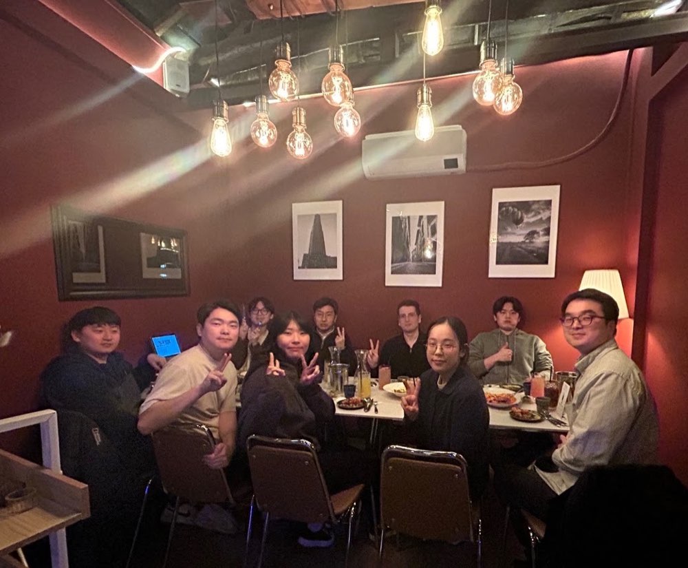 Lab dinner 🍷
