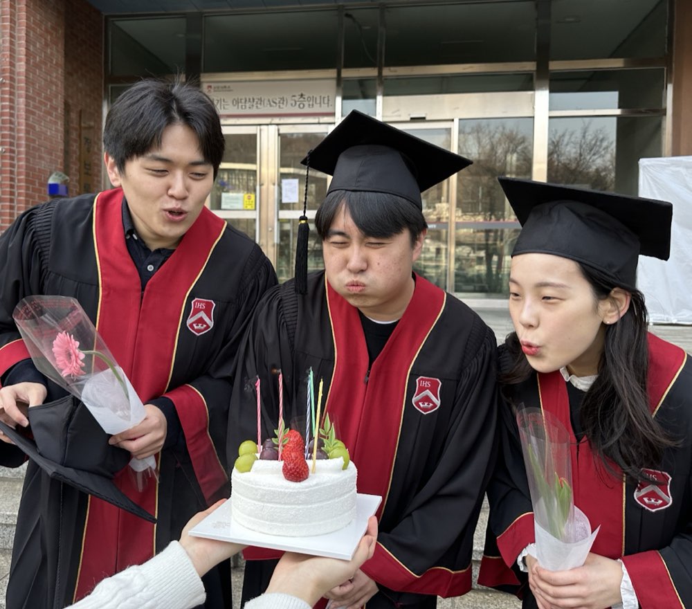 Winter commencement & new graduate welcome 🥰